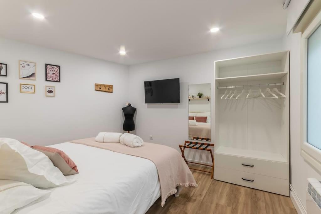 Apt In The Old Town With Cool Terrace!! Private Parking بلباو المظهر الخارجي الصورة